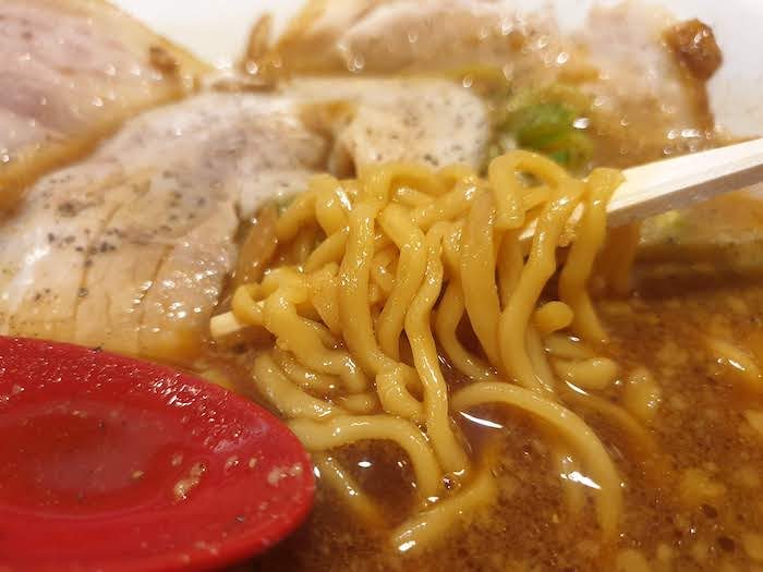 【東京綾瀬 ラーメン】らーめん 太閤のスープ