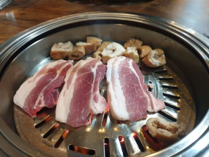 Single Bungleの新鮮な肉　アンヘレスで美味しい韓国料理レストラン 