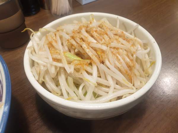 豪麺MARUKOの野菜マシ